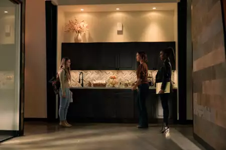 Odnalezieni - galeria zdjęć - filmweb