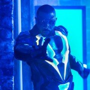 Black Lightning - galeria zdjęć - filmweb