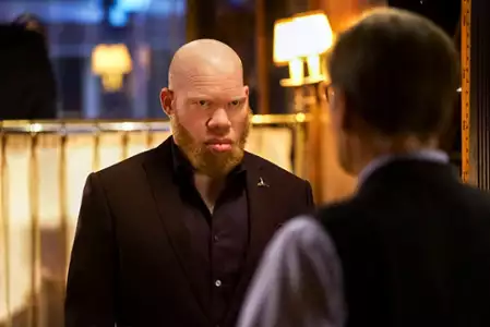 Black Lightning - galeria zdjęć - filmweb