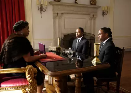 Black Lightning - galeria zdjęć - filmweb