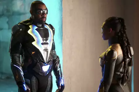 Black Lightning - galeria zdjęć - filmweb