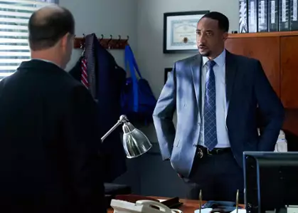 Black Lightning - galeria zdjęć - filmweb