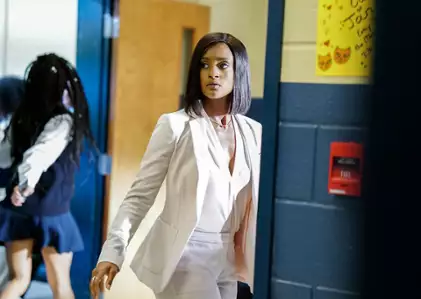 Black Lightning - galeria zdjęć - filmweb