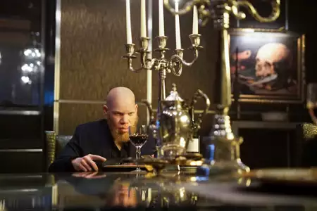 Black Lightning - galeria zdjęć - filmweb