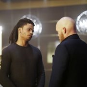 Black Lightning - galeria zdjęć - filmweb