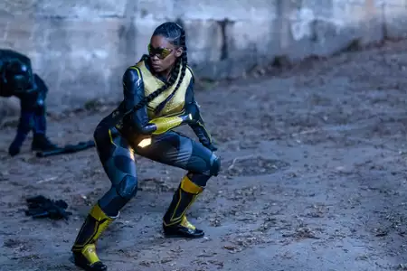Black Lightning - galeria zdjęć - filmweb