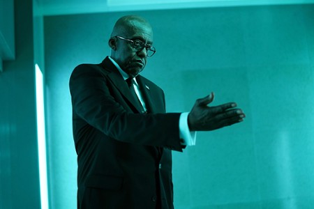 Sezon 3 Odcinek 1 Księga okupacji, rozdział pierwszy: Blackbird przybywa
