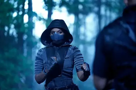 Black Lightning - galeria zdjęć - filmweb
