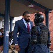 Black Lightning - galeria zdjęć - filmweb