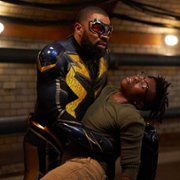 Black Lightning - galeria zdjęć - filmweb