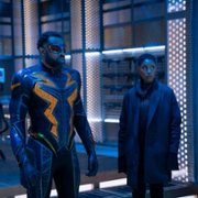 Black Lightning - galeria zdjęć - filmweb