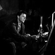 Montparnasse 1919 - galeria zdjęć - filmweb