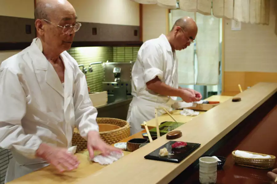 Jiro śni o sushi - galeria zdjęć - filmweb