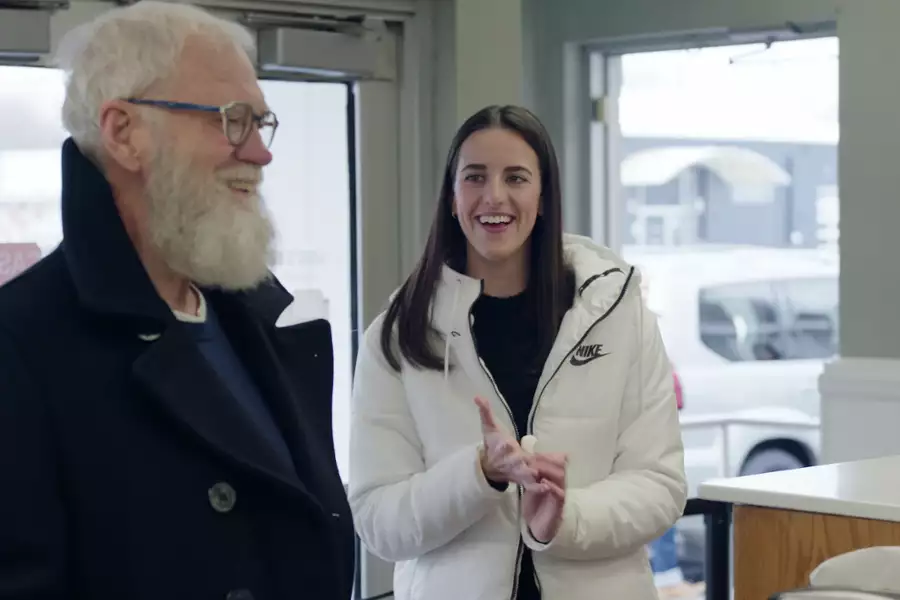 Mojego następnego gościa nie trzeba nikomu przedstawiać - zaprasza David Letterman - galeria zdjęć - filmweb