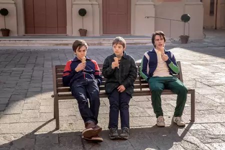 Mój brat ściga dinozaury - galeria zdjęć - filmweb