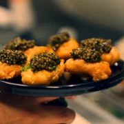 Na ostrzu noża: w pogoni za Gwiazdkami Michelin - galeria zdjęć - filmweb
