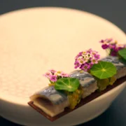 Na ostrzu noża: w pogoni za Gwiazdkami Michelin - galeria zdjęć - filmweb