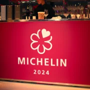 Na ostrzu noża: w pogoni za Gwiazdkami Michelin - galeria zdjęć - filmweb