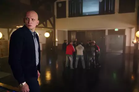 Barry - galeria zdjęć - filmweb