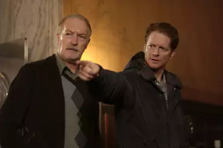 Trójkąt - galeria zdjęć - filmweb