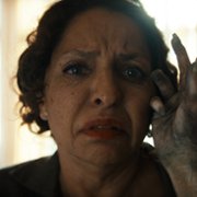 Veronica Falc&oacute;n w Mumia: Film Lee Cronina