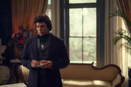 Dickinson - galeria zdjęć - filmweb