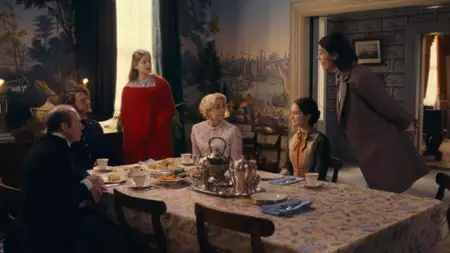 Dickinson - galeria zdjęć - filmweb