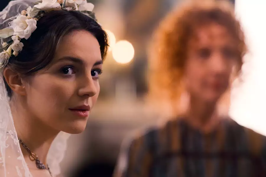 Dickinson - galeria zdjęć - filmweb