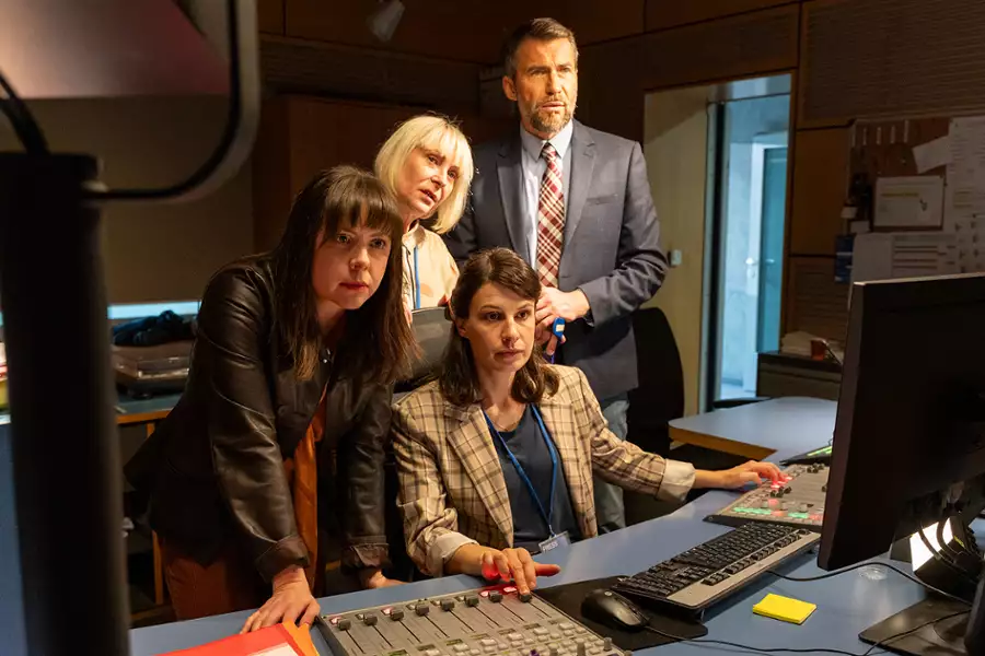 Stan wyjątkowy - galeria zdjęć - filmweb