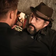 Tracker - galeria zdjęć - filmweb