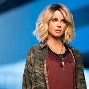 Jolt - galeria zdjęć - filmweb