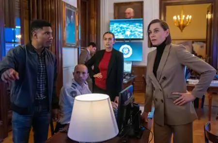 FBI: International - galeria zdjęć - filmweb