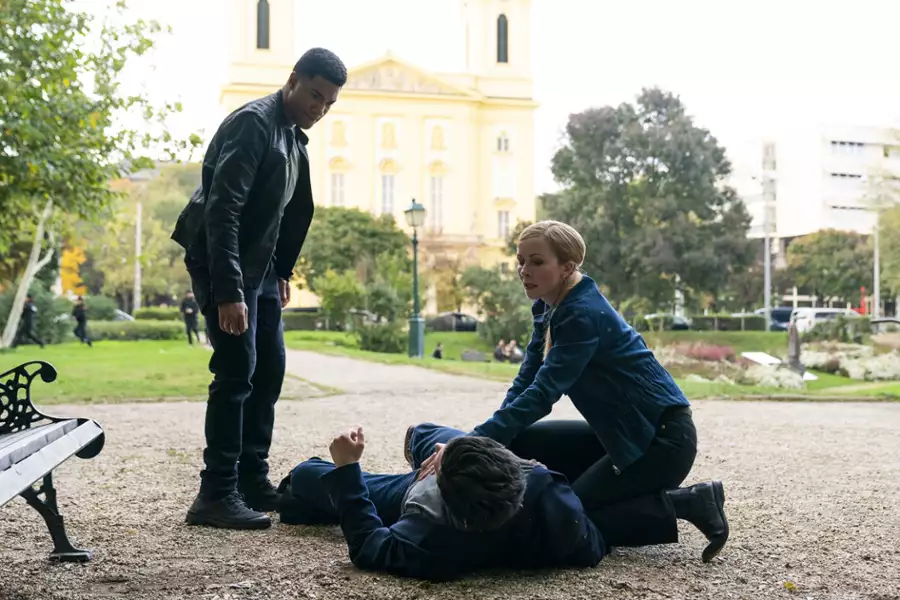 FBI: International - galeria zdjęć - filmweb