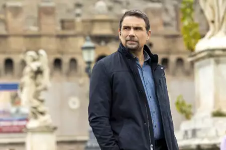 FBI: International - galeria zdjęć - filmweb