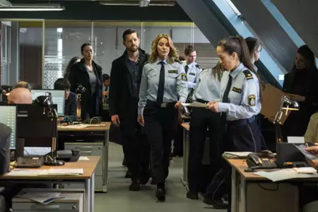 FBI: International - galeria zdjęć - filmweb
