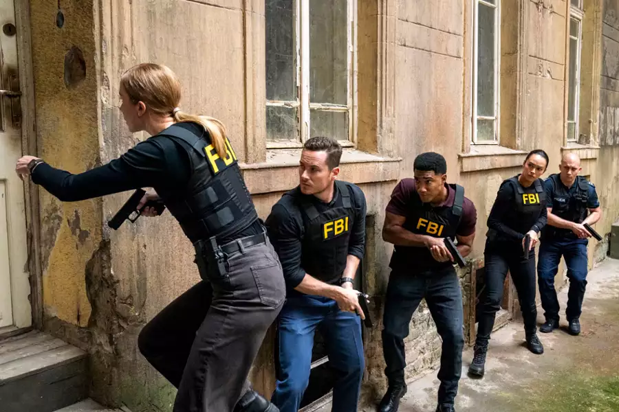 FBI: International - galeria zdjęć - filmweb