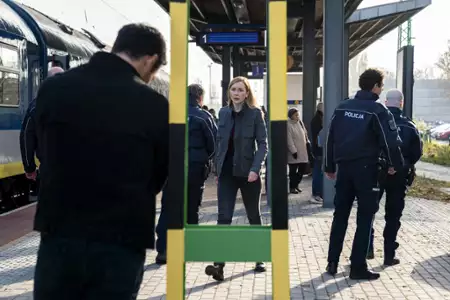 FBI: International - galeria zdjęć - filmweb