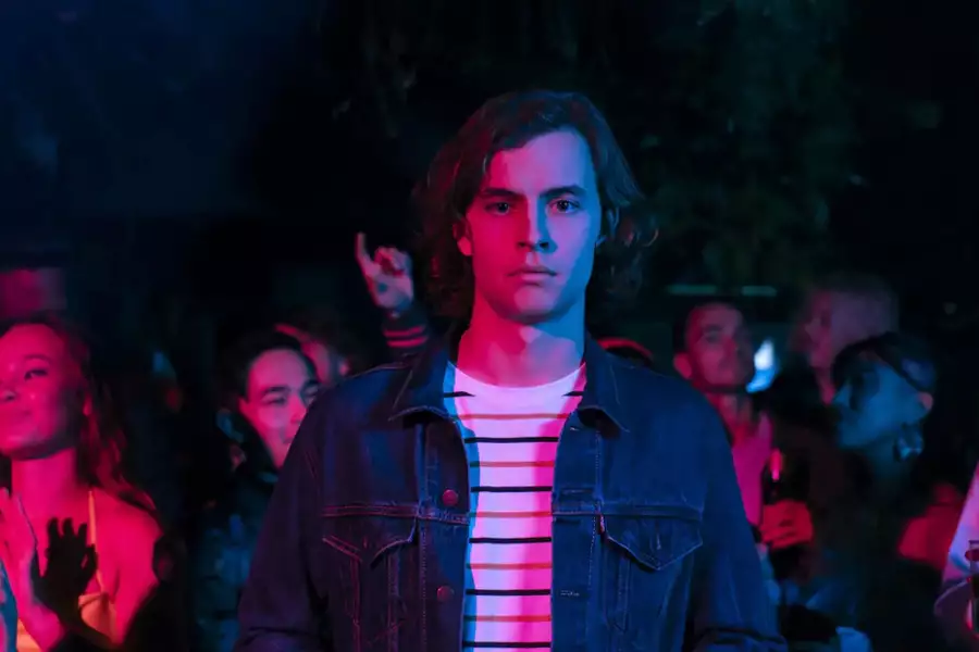 Love Me - galeria zdjęć - filmweb