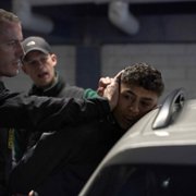 Shorta - galeria zdjęć - filmweb