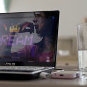 BBS xiang min de zheng yi - galeria zdjęć - filmweb