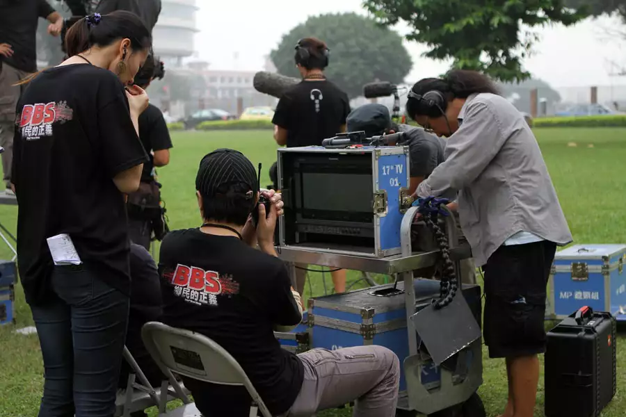 BBS xiang min de zheng yi - galeria zdjęć - filmweb