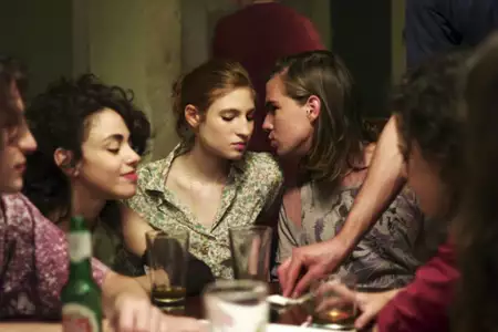 Butelka w morzu - galeria zdjęć - filmweb