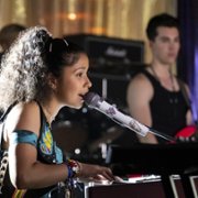 Julie and the Phantoms - galeria zdjęć - filmweb