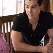 Julie and the Phantoms - galeria zdjęć - filmweb