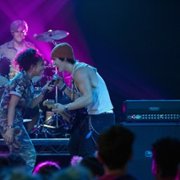 Julie and the Phantoms - galeria zdjęć - filmweb