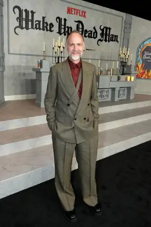 Żywy czy martwy: Film z serii "Na noże" - galeria zdjęć - filmweb