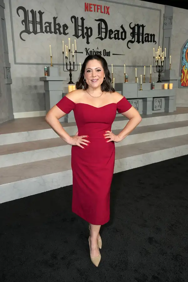 Żywy czy martwy: Film z serii "Na noże" - galeria zdjęć - filmweb