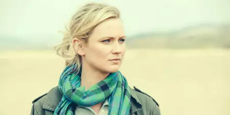 Hinterland - galeria zdjęć - filmweb