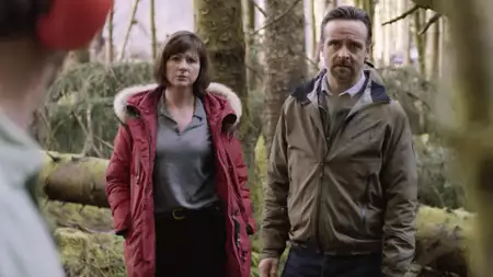 Hinterland - galeria zdjęć - filmweb