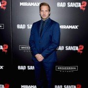 Zły Mikołaj 2 - galeria zdjęć - filmweb